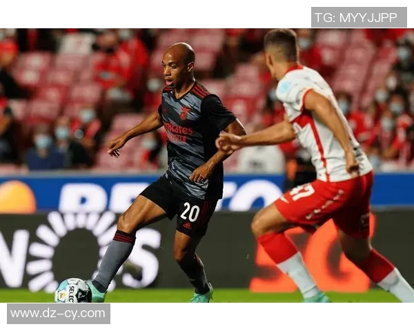 利兹联队与博尔顿精彩对决直播全程回顾与分析